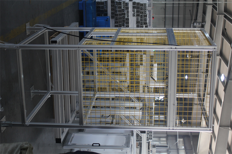 安全围栏粉色网站免费看